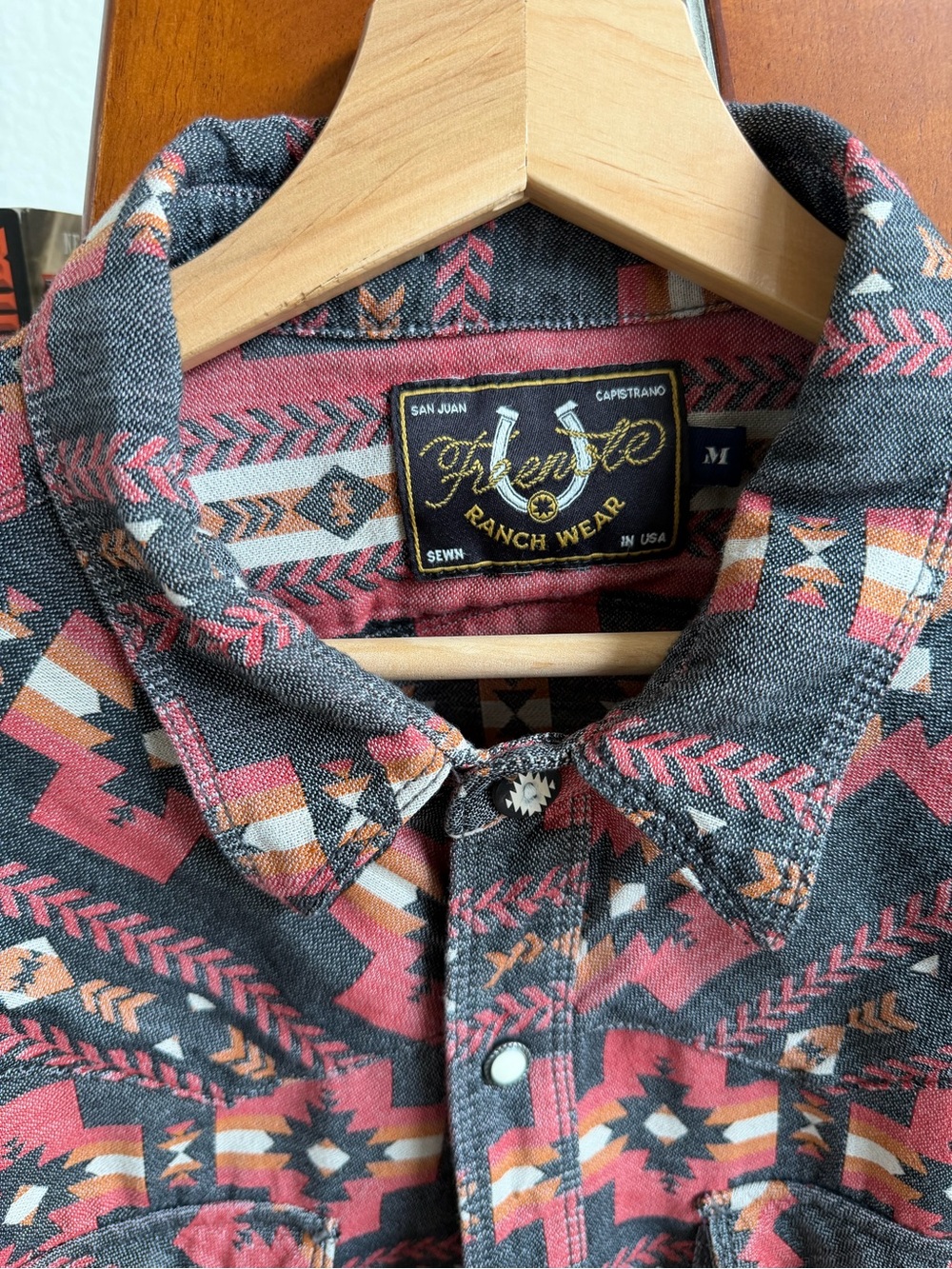 Freenote Cloth Calico Western Shirt in Southwest Men’s medium - Picture 2 of 4